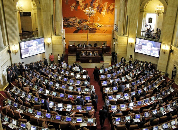 Una Constituyente Especial para el fin del conflicto